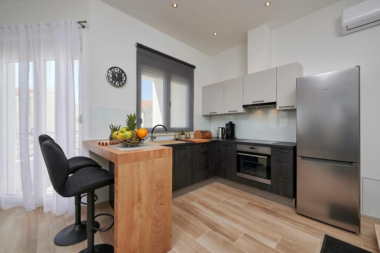 Apartmani Kelava Trogir