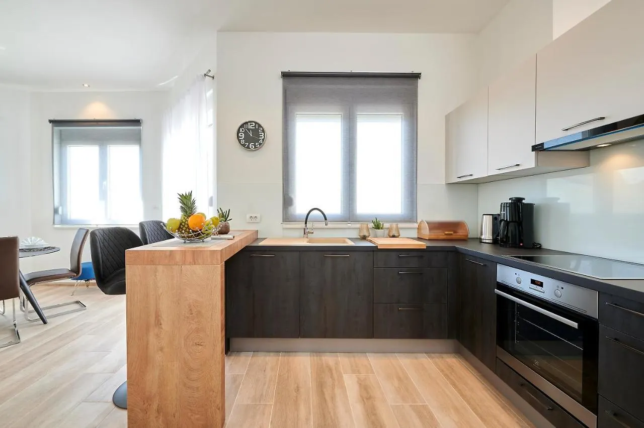 Apartmani Kelava Trogir 0*,
