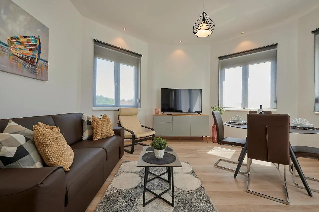 Διαμέρισμα Apartmani Kelava Τρογκίρ